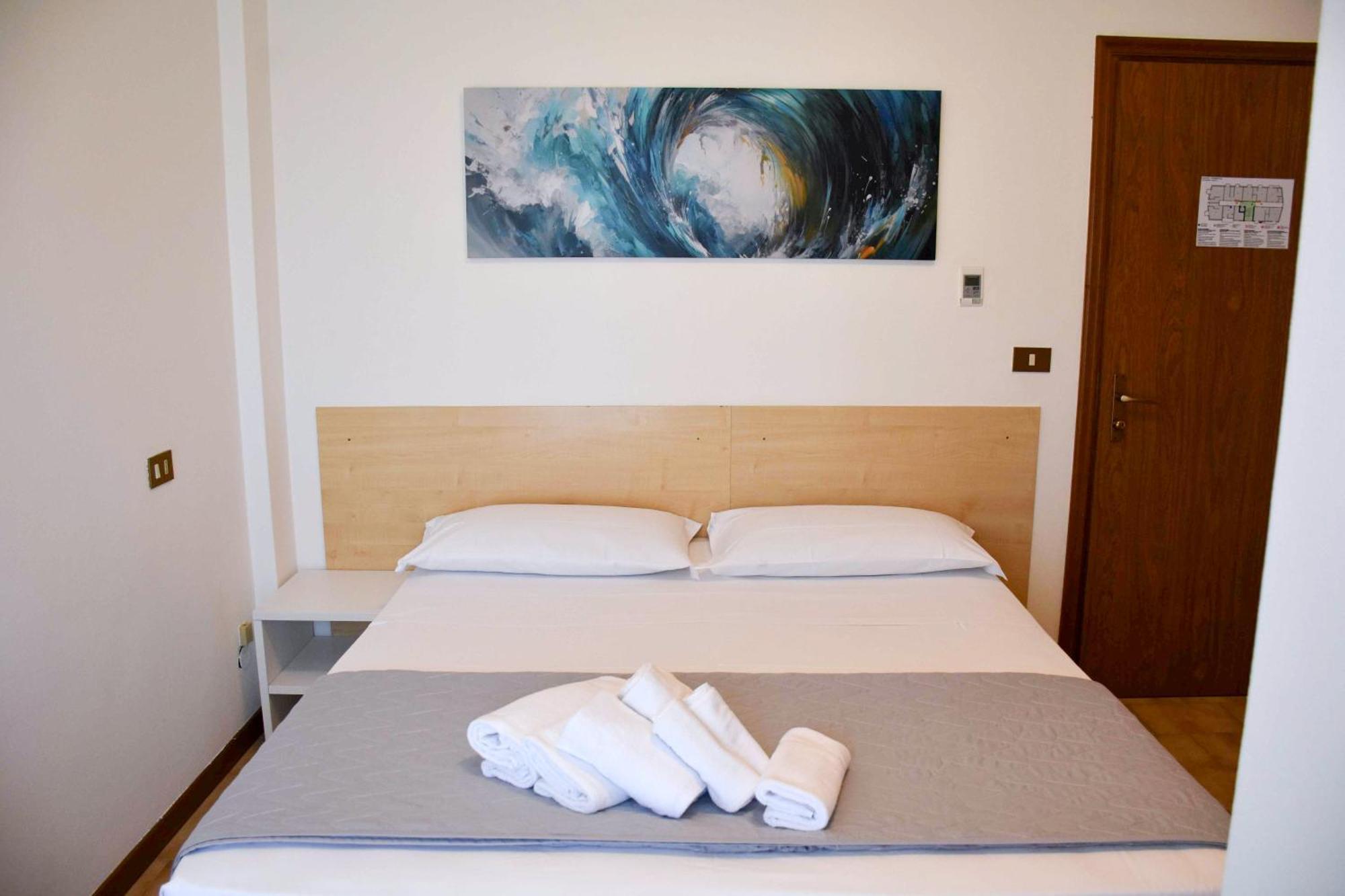 Hotel Umberto ลิโดดิเยโซโล ภายนอก รูปภาพ