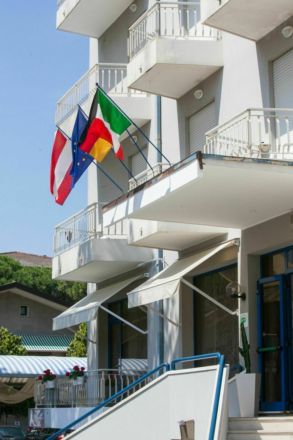 Hotel Umberto ลิโดดิเยโซโล ภายนอก รูปภาพ
